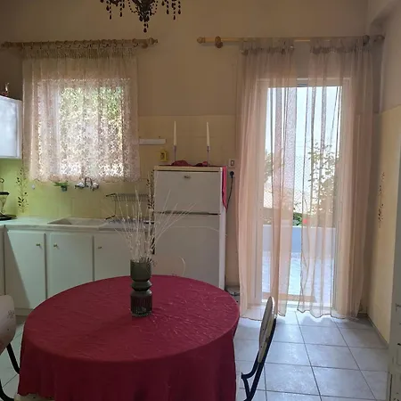 Apartment Mary's House